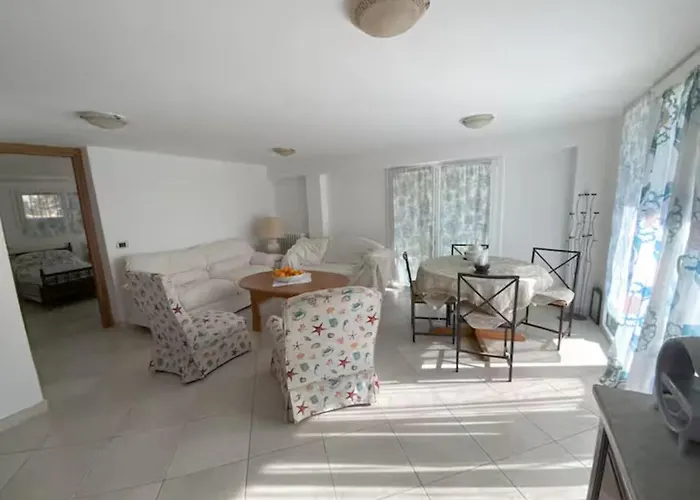 Casa Lilly - Giardino E Parcheggio A Due Passi Dal Mare Apartamento